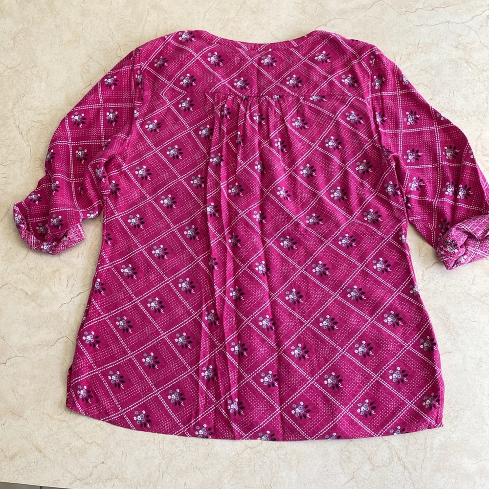 Craft & Borrow Pink Button Top - Picture 2 of 11